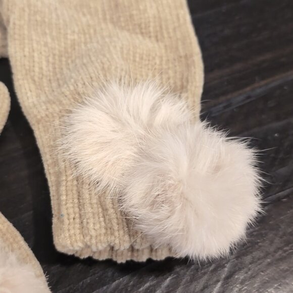 3/$20 LAURA Chenille Winter Gloves Faux Mink Fur Pom Poms Ribbed Acrylic Knit - Picture 3 of 11